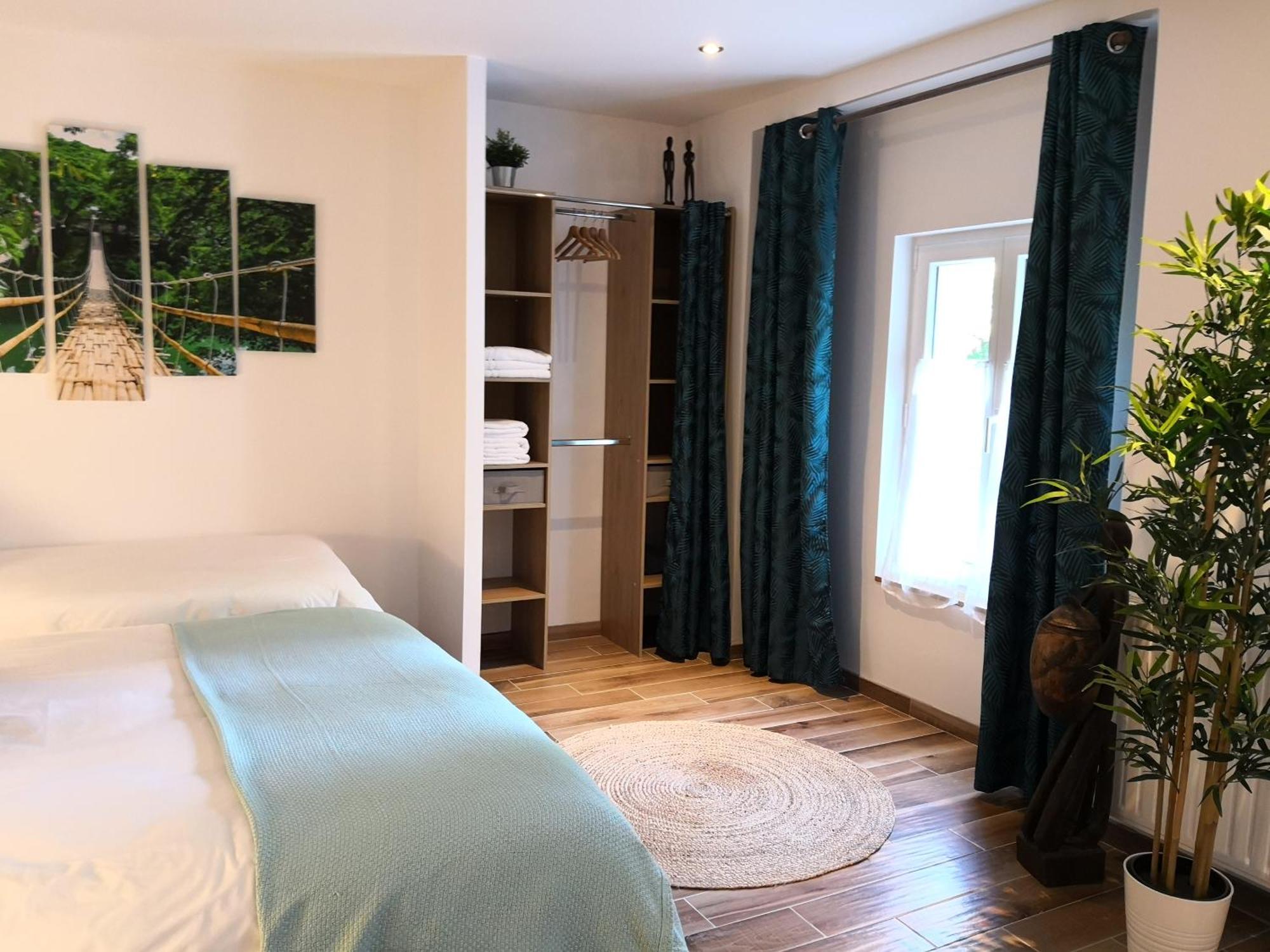 Les 7 Sources Hotel L'Isle-Adam Phòng bức ảnh