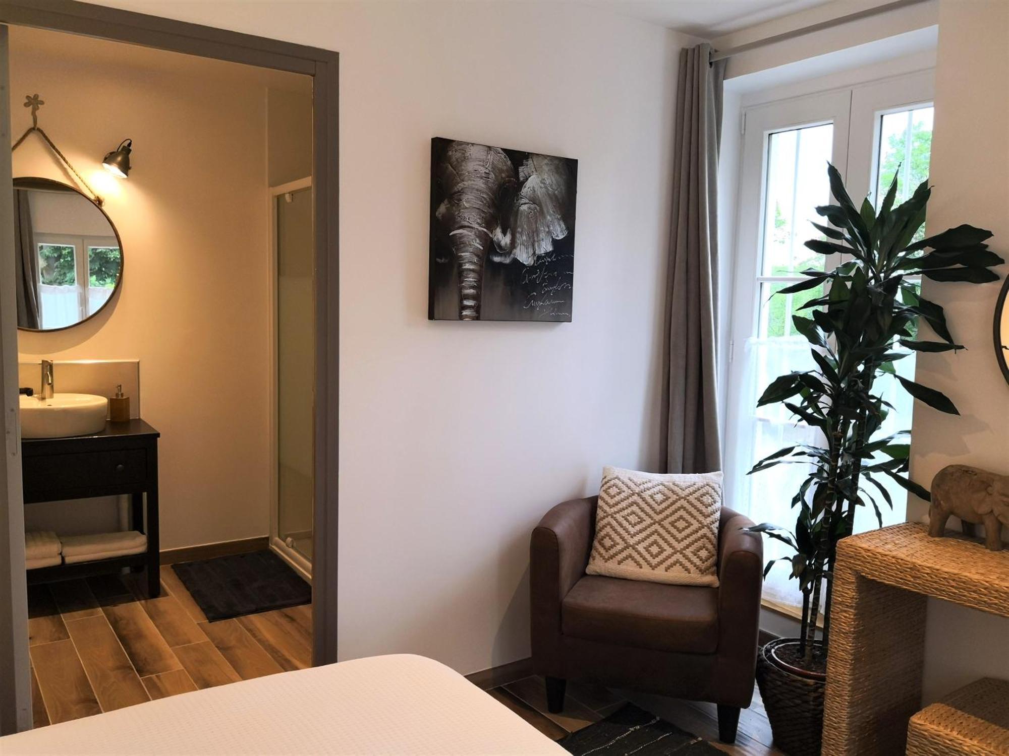 Les 7 Sources Hotel L'Isle-Adam Phòng bức ảnh