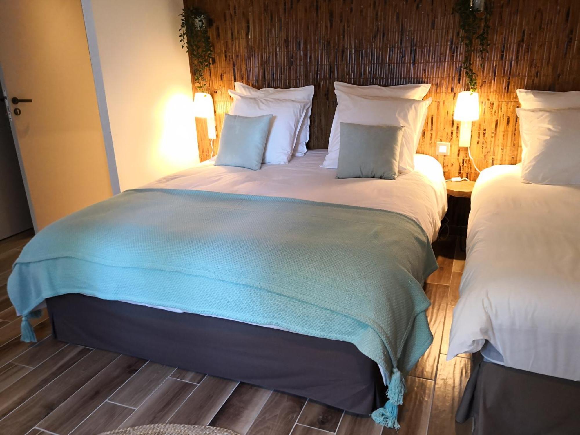 Les 7 Sources Hotel L'Isle-Adam Phòng bức ảnh